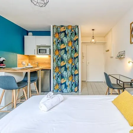 Διαμέρισμα Moderne Et Cosy A 700m De La Gare *